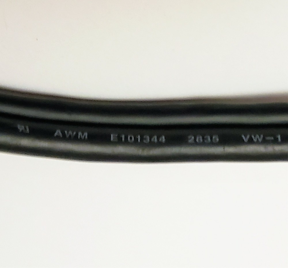 AVM E101344 3 Way External Computer DVI- USB Connector 6' 5" Space Shuttle Cable