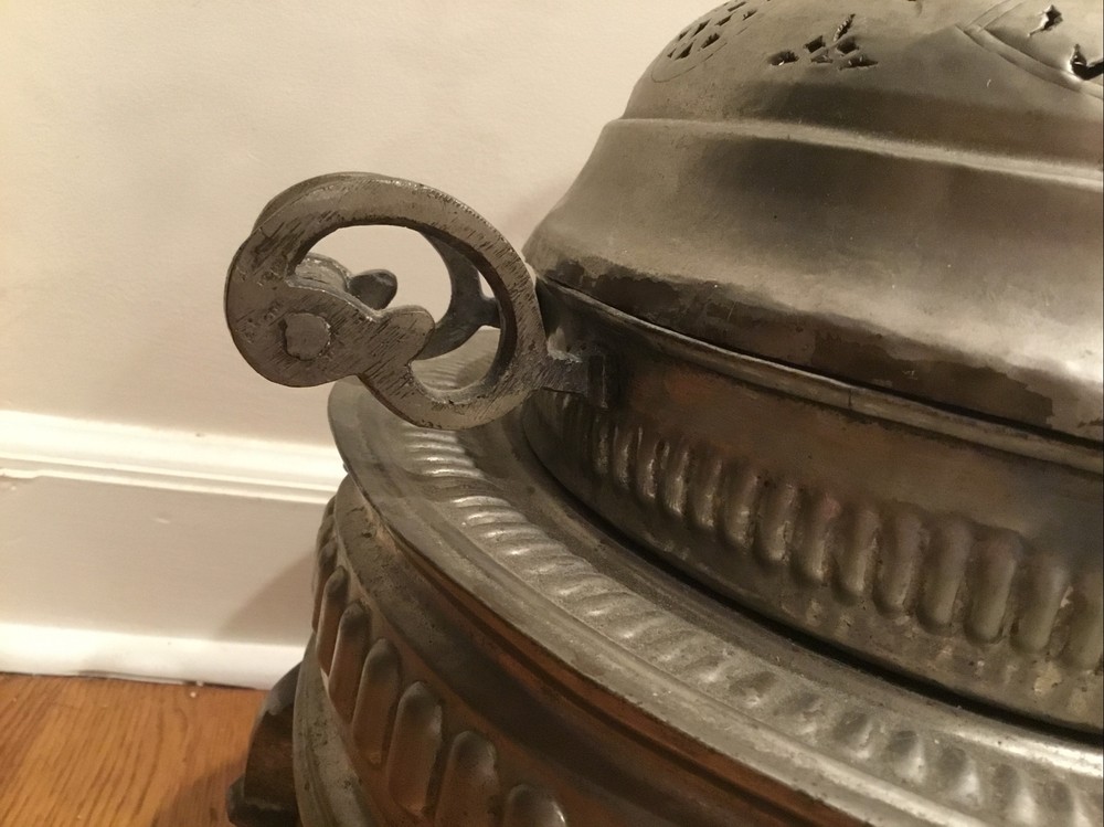 ANTIQUE MIDDLE EASTERN HAND CRAFTED TURKISH BRASS BRAZIER /COOKER/HEATER/