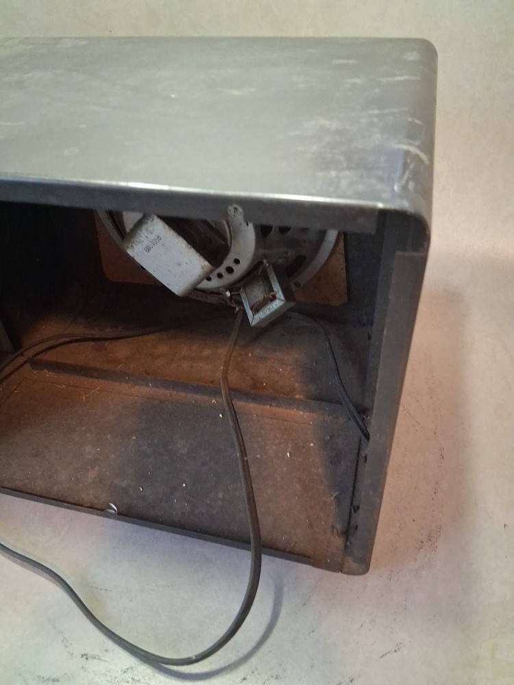 Vintage Hallicrafters Model R-46 Speaker - Untested