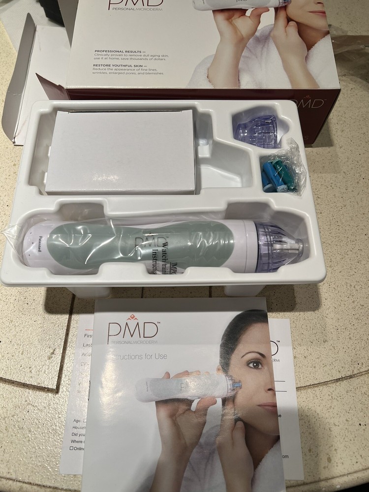PMD Personal Microderm Microdermabrasion Machine with Kit