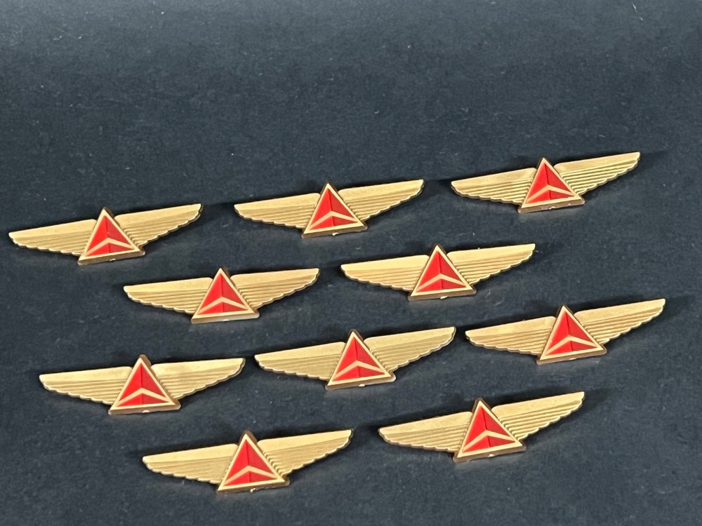 DELTA PLASTIC PIN - 10 PIECES