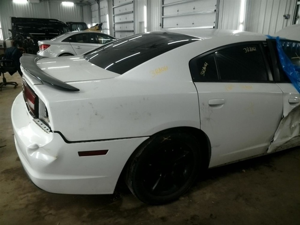 CHARGER 2013 High Mounted Stop Light 104797211