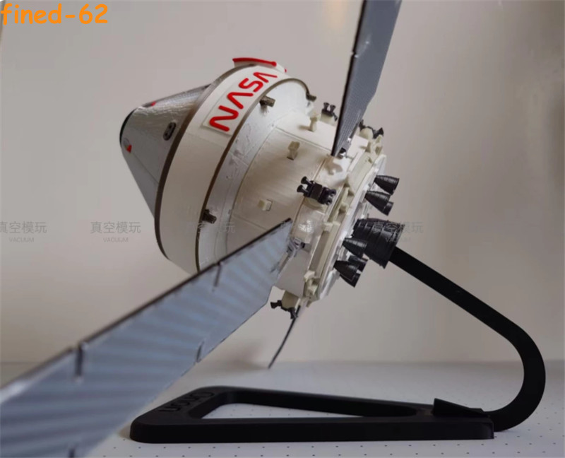 1/72 Artemis Program Boeing Orion Manned Spacecraft Finished Model Toys Gift