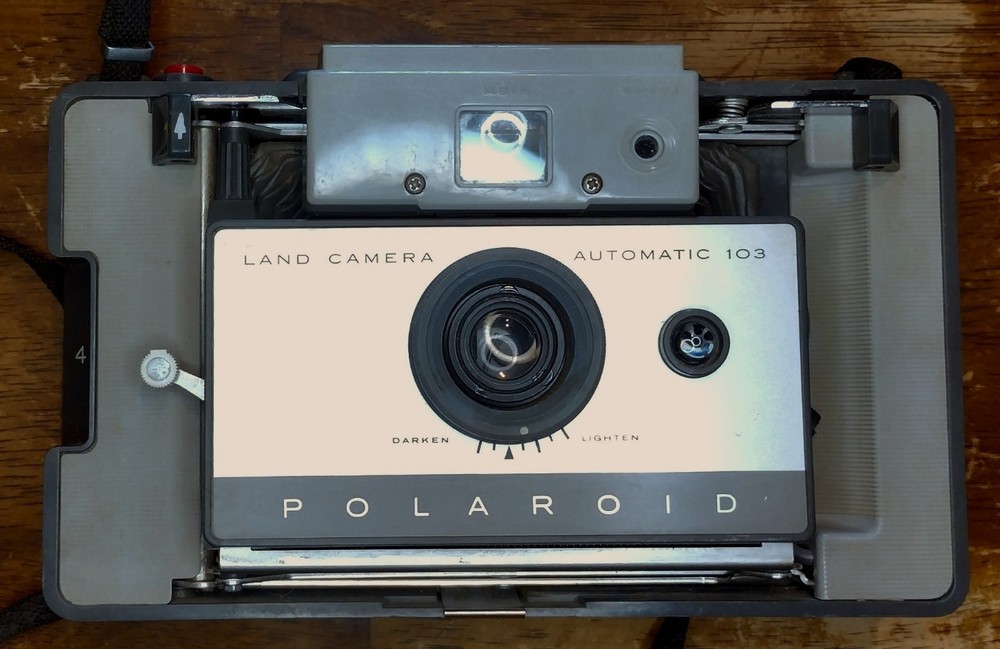 Vtg Polaroid 103 Automatic Land Camera UNTESTED