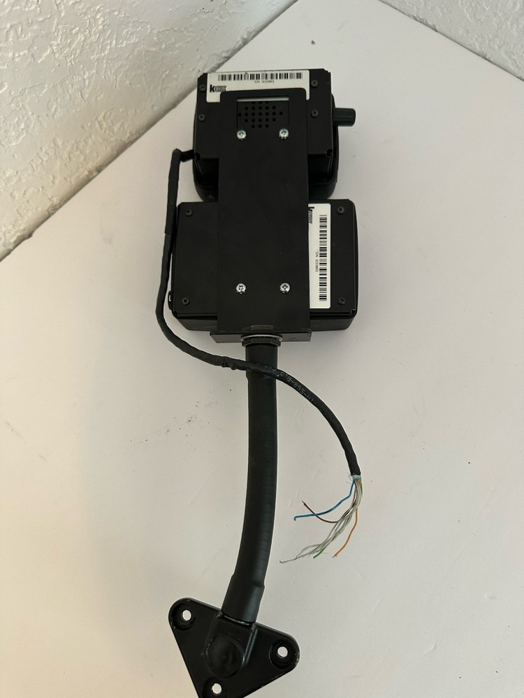 KUSTOM SIGNALS IN-CAB Controller and display set