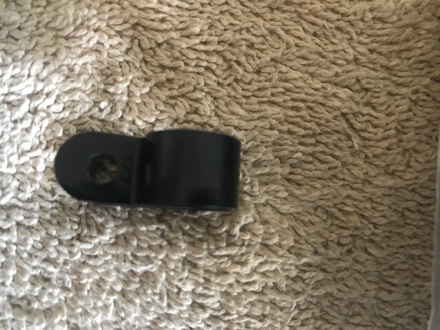 Cable Clamp R-Type Cable Clip Wire Clamp 1/2" 100 WITH SCREWS