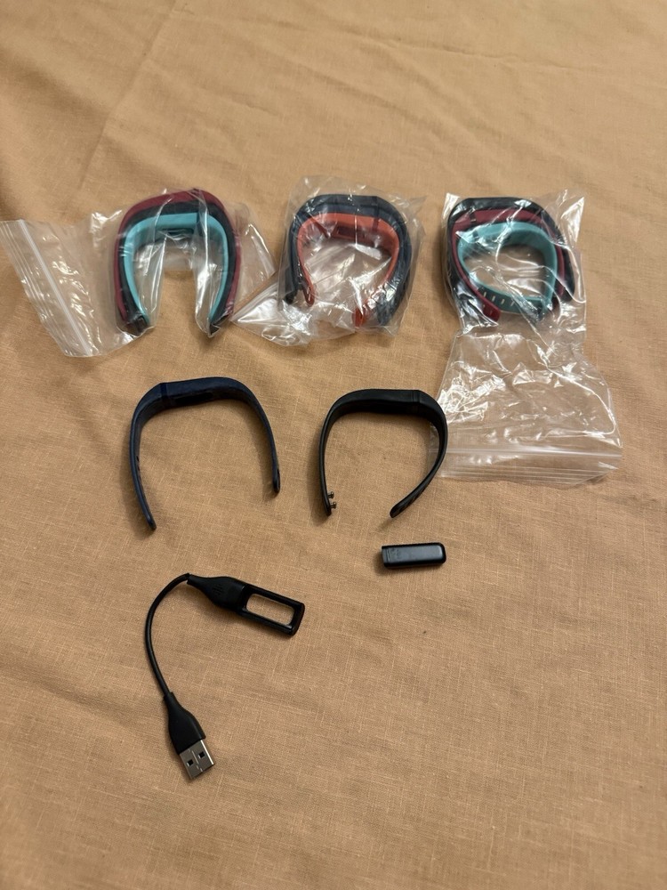 Fitbit FB401 Flex Wireless Activity and Sleep Tracker Small Wristband - 10 Bands