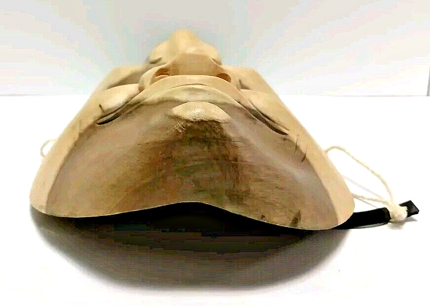 Drama Mask; Wood; Hand-made