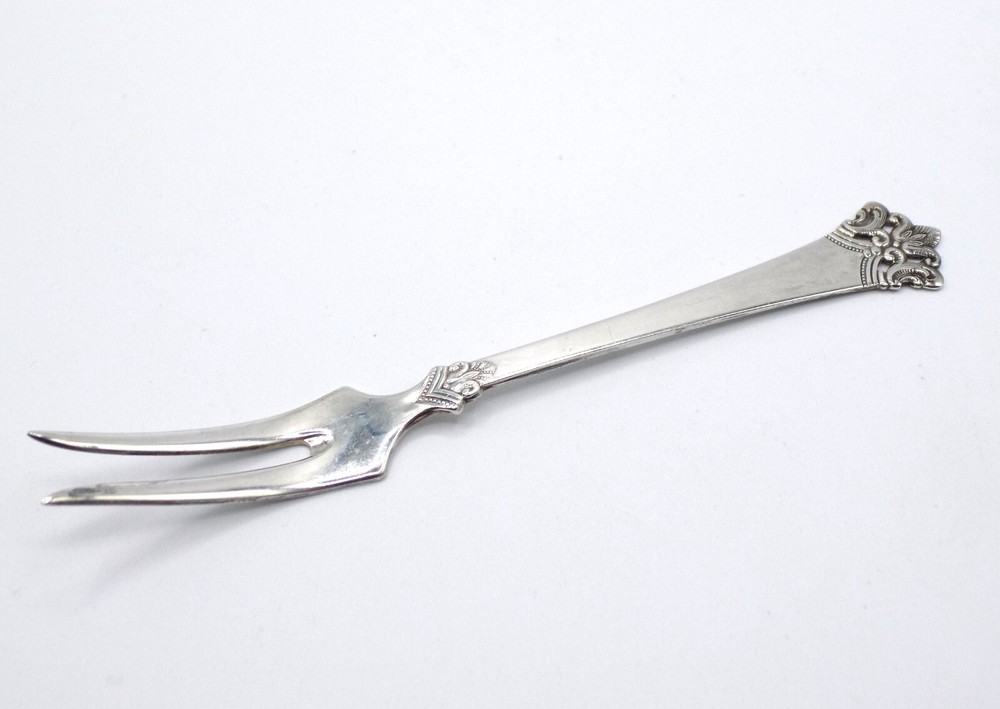 830 SILVER MAGNUS AASE ANITRA PATTERN NORWEGIAN LEMON FORK ~ 5 1/4" B-4