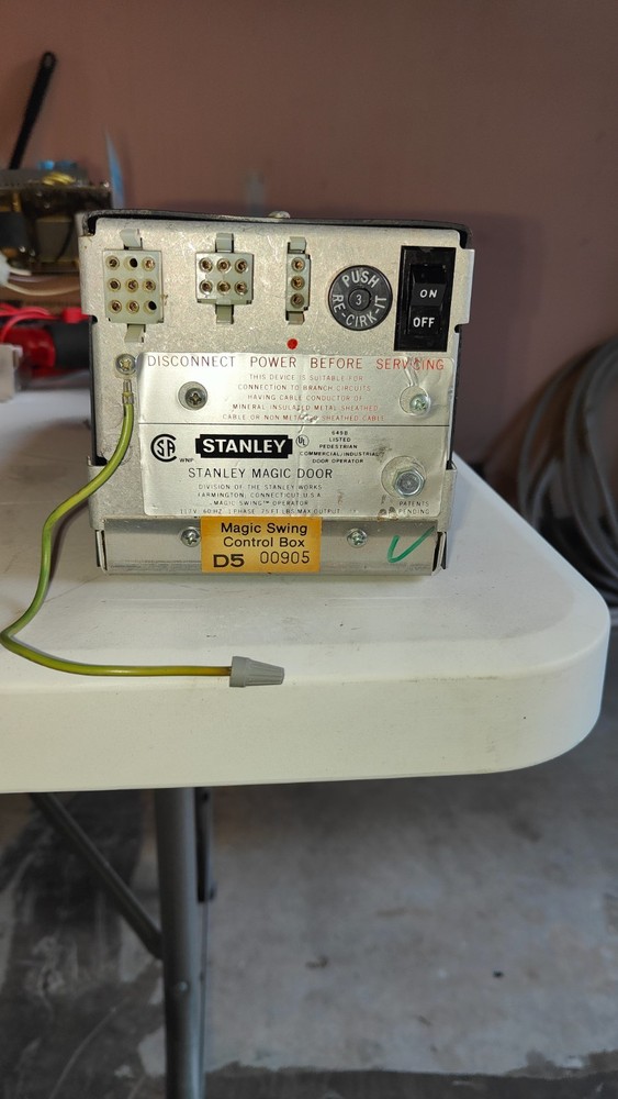 Stanley Access MAGIC SWING CONTROL, BLK R312824B