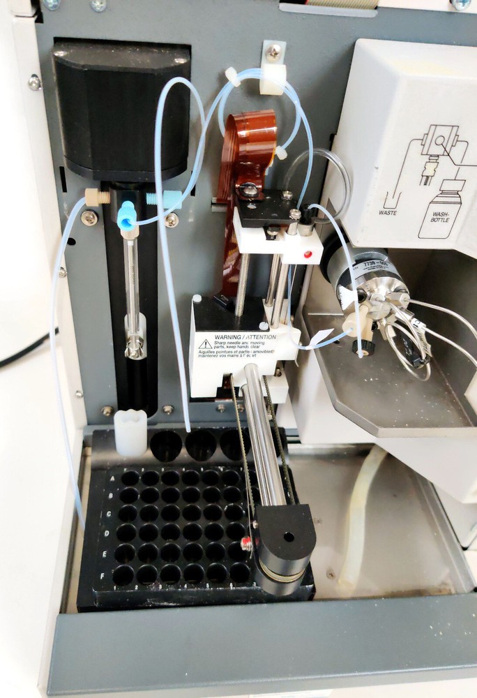 Thar SFC Technologies 920 Autosampler Chromatography SuperPure Discovery