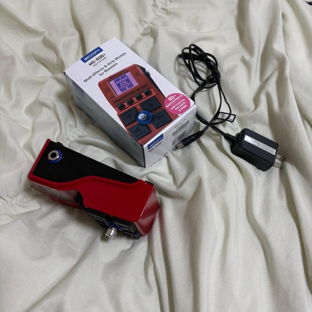 zoom MS-60B + bass multi-effector