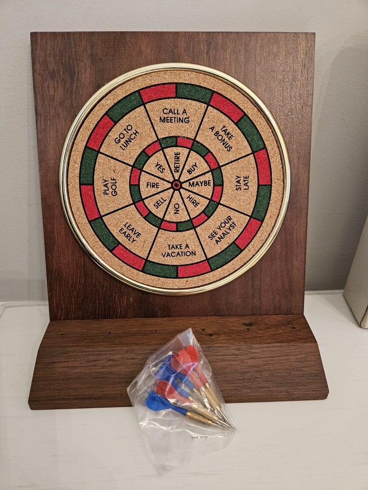 Executive Dart Set And Decision Maker Desktop 6 Darts New In Box