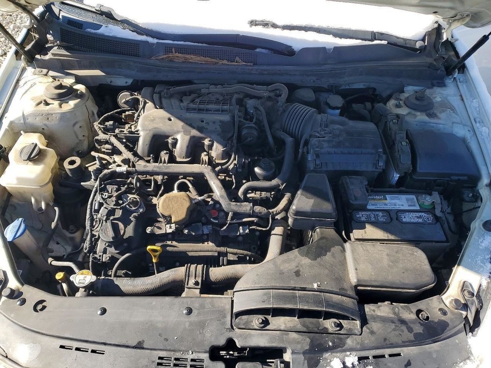 Fuse Box Engine Without Rain Sensor Fits 16 CADENZA 5023281