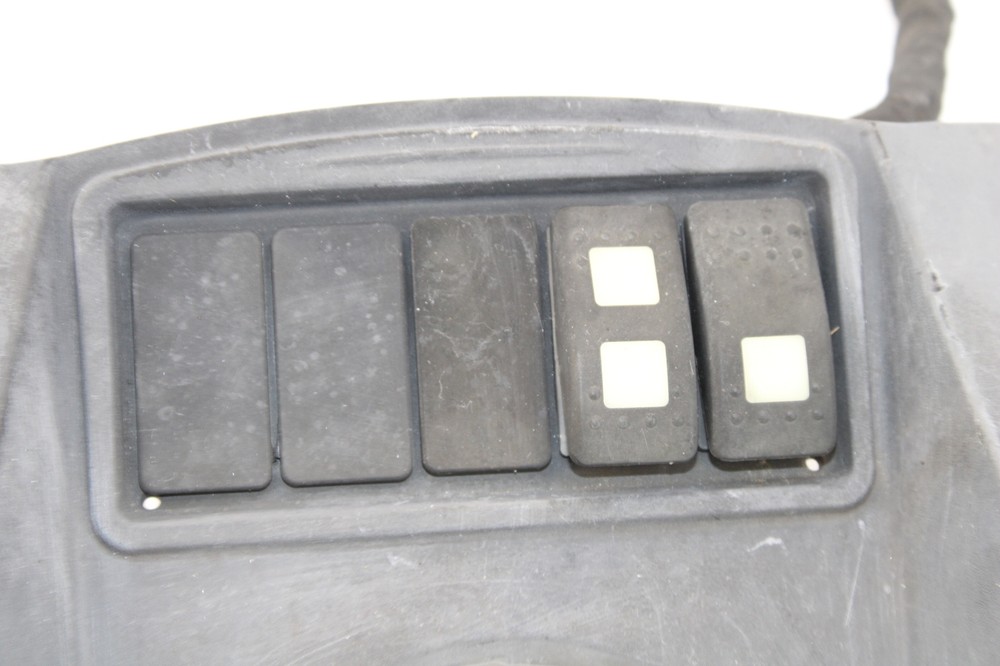 10-12 Spyder RT SWITCH BUTTON DASH CONTROLS TRIM PLASTIC