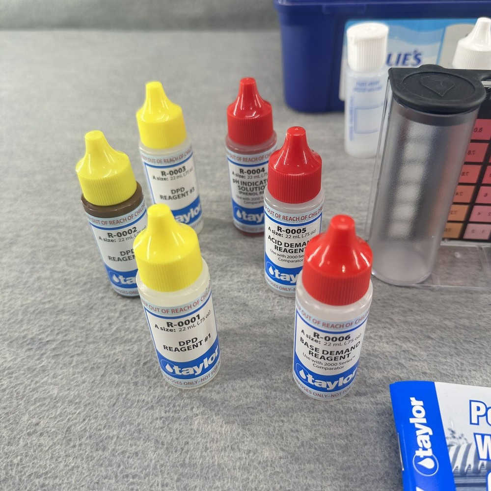 LESLIE'S / TAYLOR - Complete DPD Poolcare Test Kit E2012 (C)