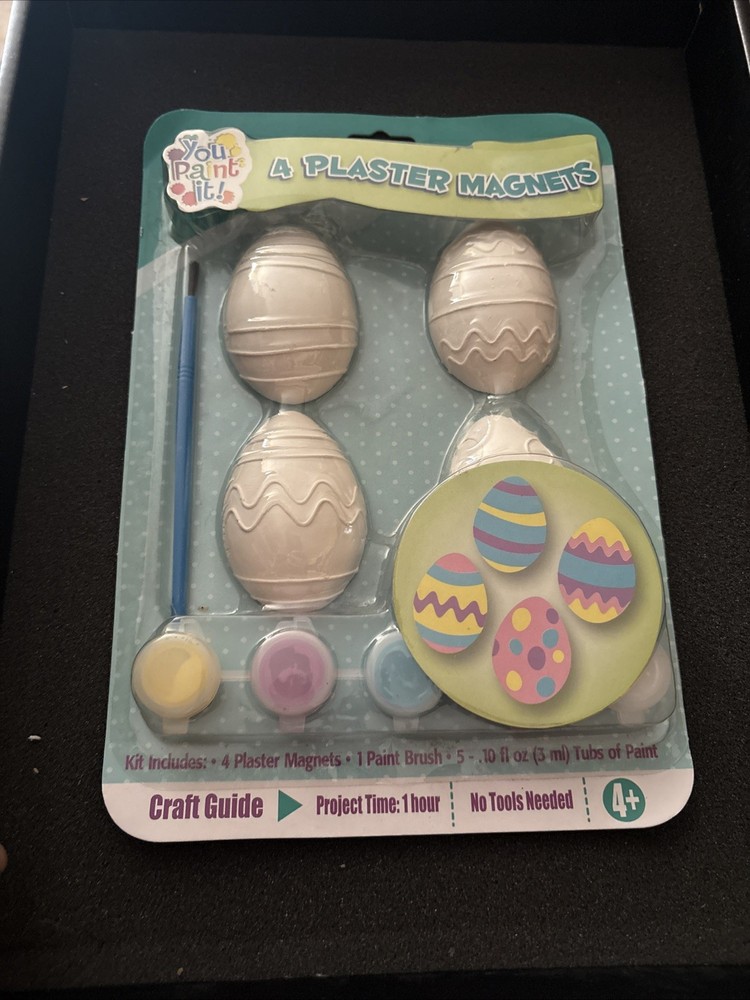 NEW Vtg Paintable Plaster Easter Magnets Kit Eggs