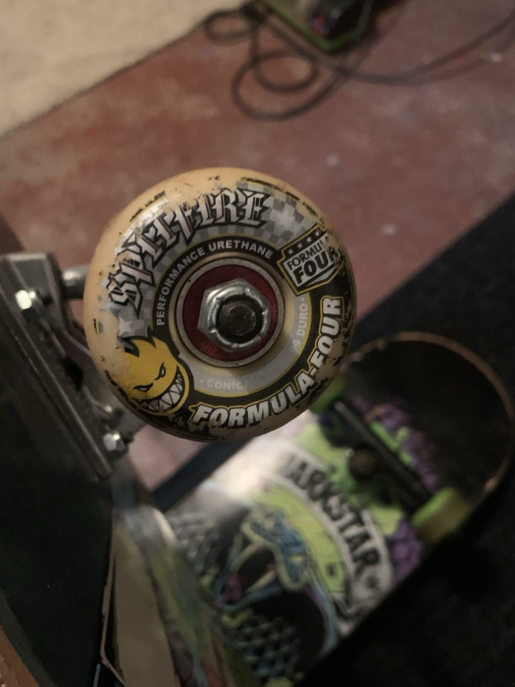 (2 pack)Grimple Stix at Work Hewitt Complete Board + Darkstar Complete $109.99