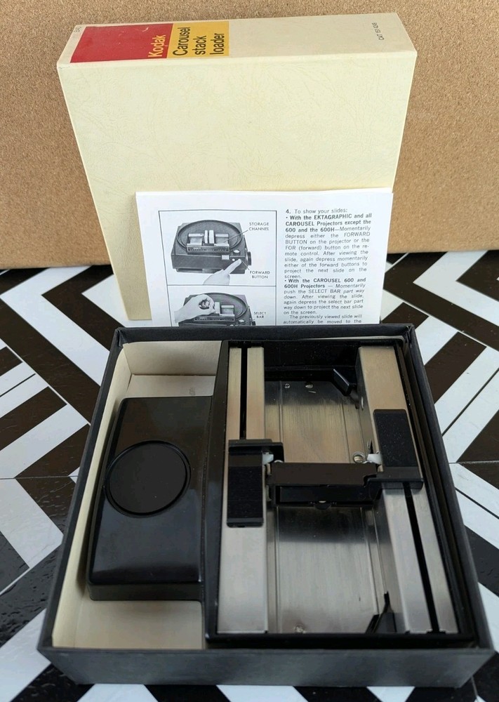 Kodak Carousel Stack Loader B40 with Box for Slide Projector Excellent