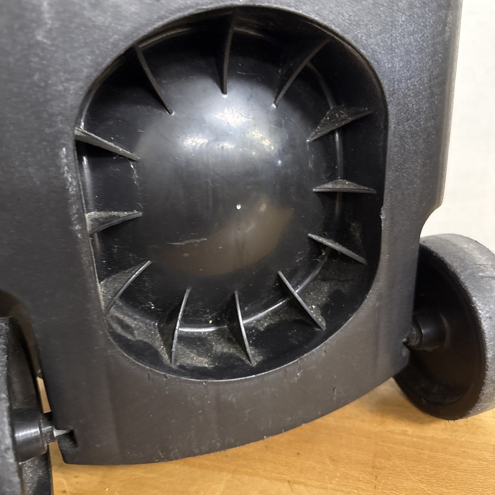 KR Select 11 Single Ball Bowling Bag Black - Wheeled Rolling -Extendable Handle