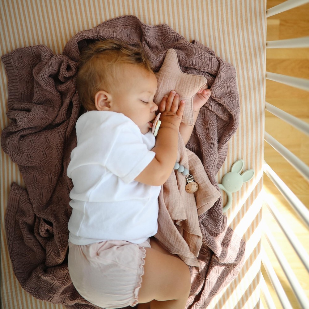 mushie Extra Soft Muslin Fitted Crib Sheet | 192 Thread Count | 28x 52