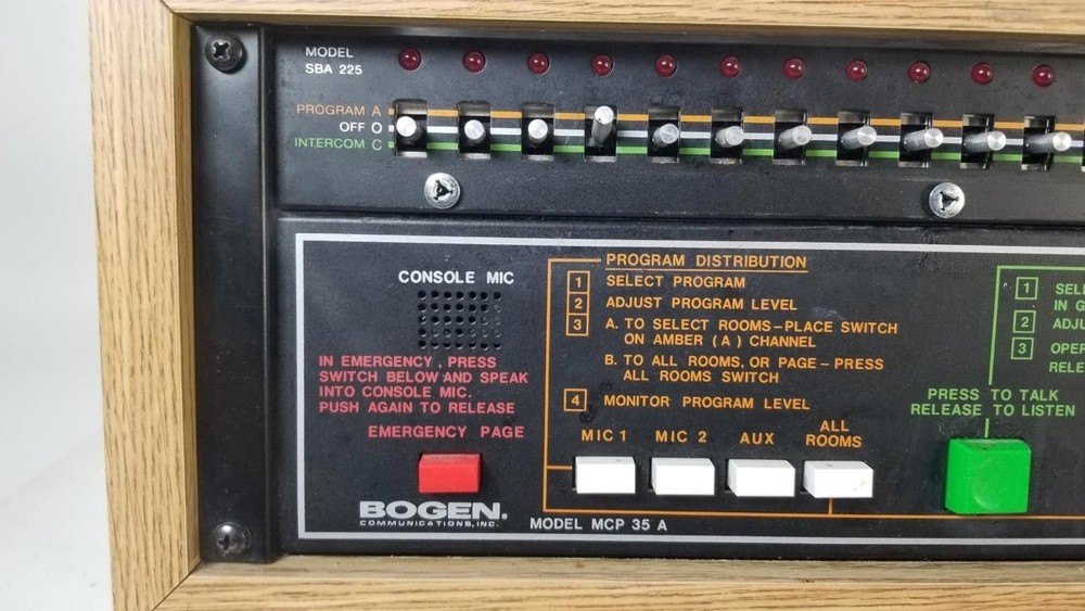 Bogen P135A Switchbank Desktop Intercom With SBA225 and MCP35A