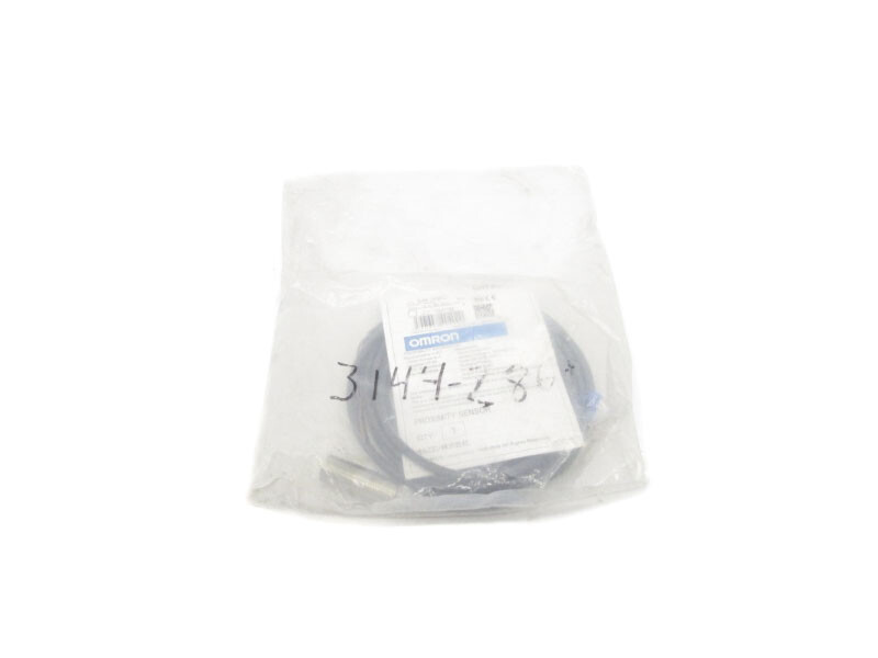 OMRON E2E-X2F2 12-24VDC NSMP