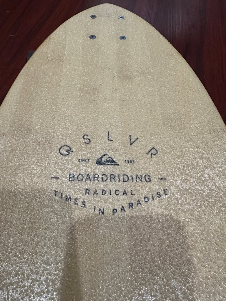 Quiksilver Skateboard