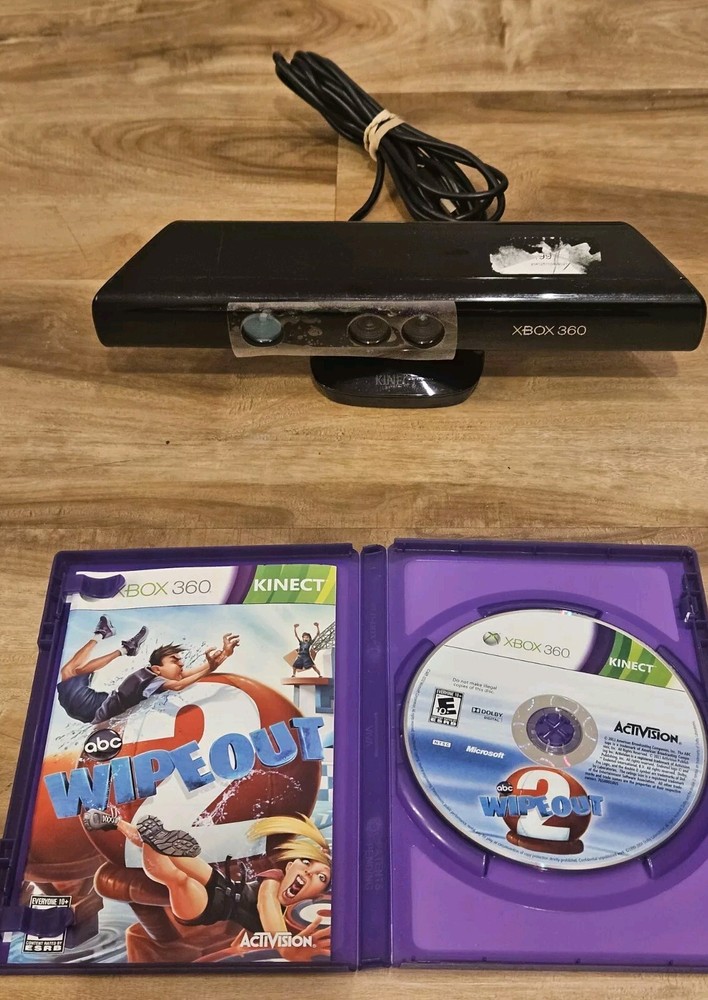 Microsoft Kinect Sensor for XBox 360 with Wipeout 2  GAME, MANUAL, CASE CIB