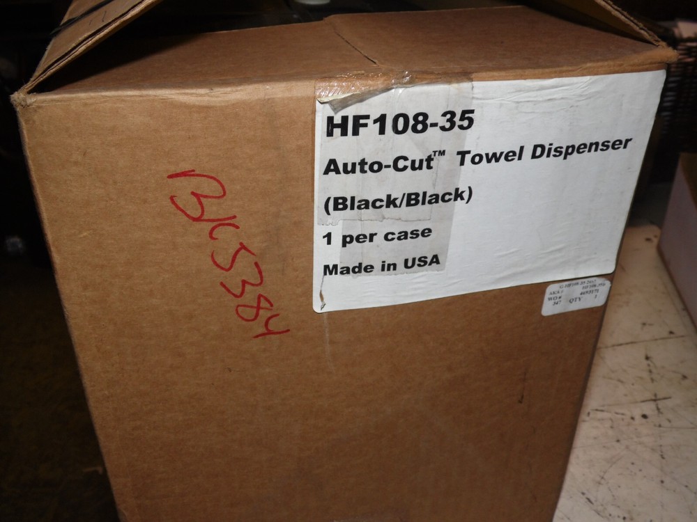 Auto-Cut Wall Mount Towel Dispenser HF108-35