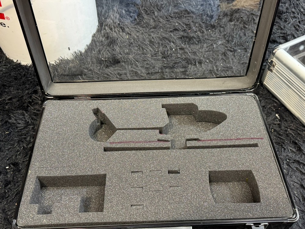 mCP X Carry Case with Display Window