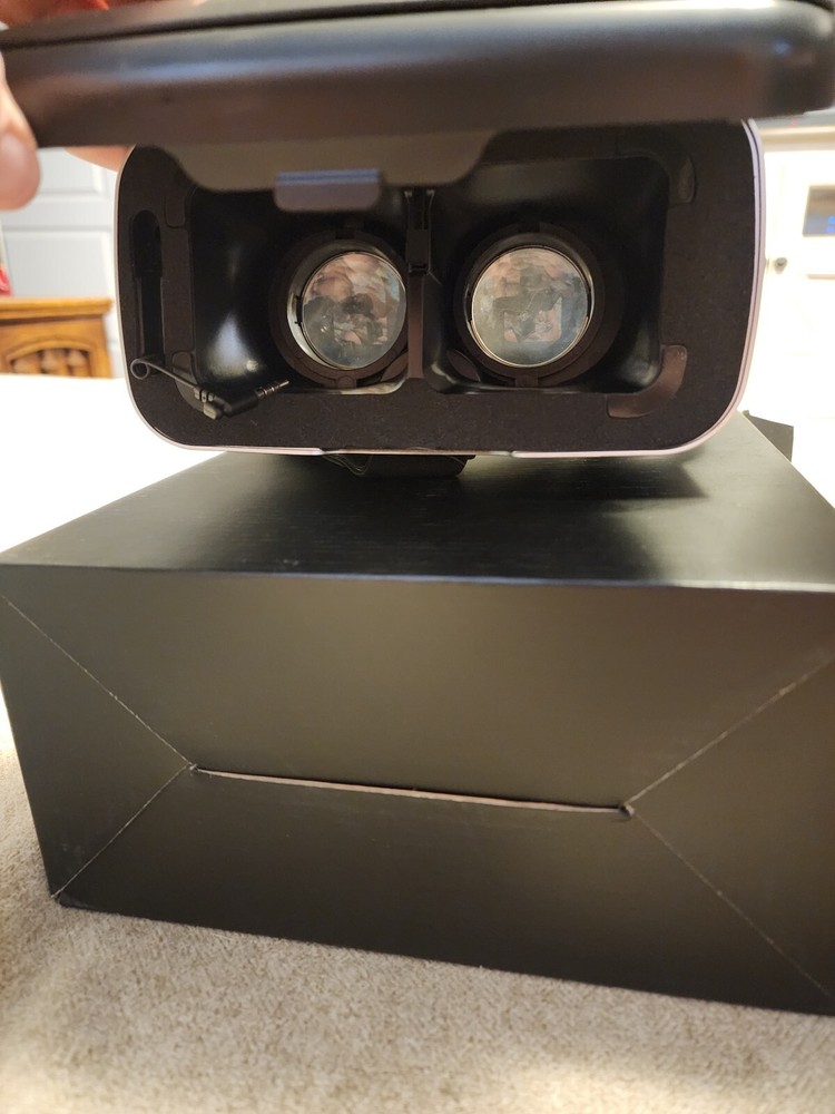 VR SHINECON Virtual Reality Glasses 3D Headset