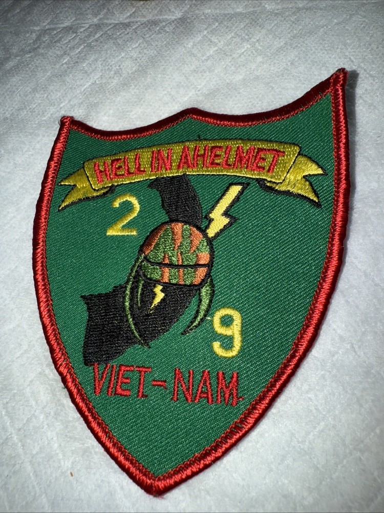 USMC 2 Battalion 9th Marines Vietnam Patch #375