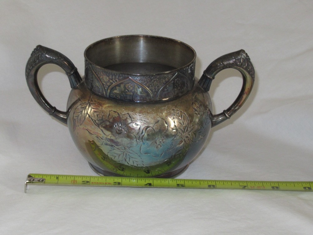 Vintage Hartford Silverplate Co. Sugar Bowl (Silverplate)