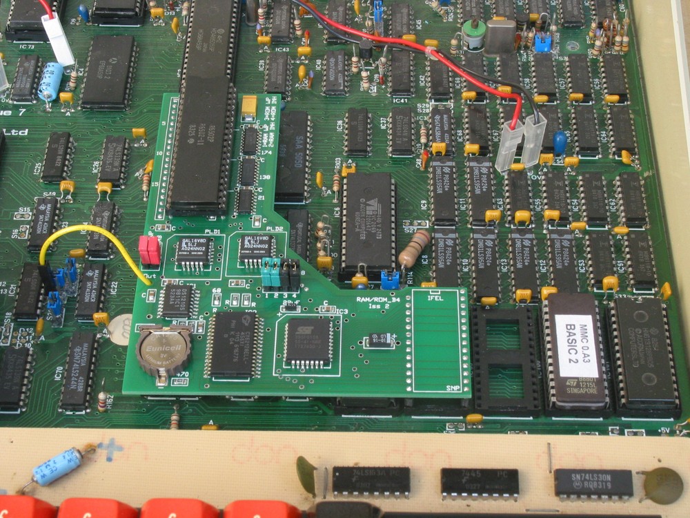 ACORN BBC MICRO 16 SOCKET BATTERY BACKED RAM FLASH ROM EEPROM EXPANSION BOARD