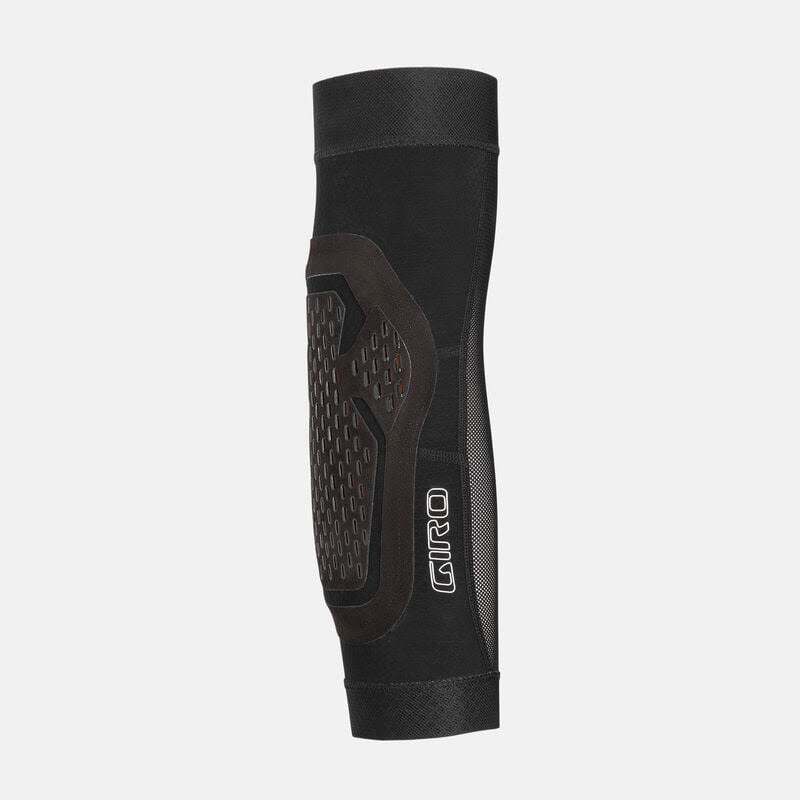 Giro Loam Elbow Sleeve, Black, Medium
