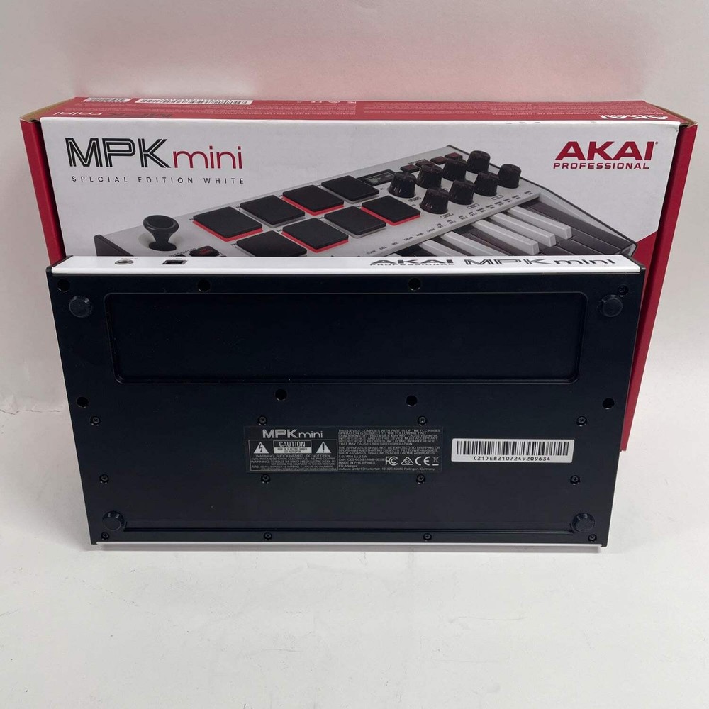 AKAI MPK MINI Compact Keyboard and Pad controller MK3