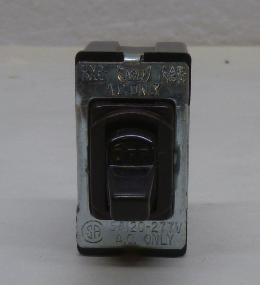 Vintage Despard Interchangeable Toggle Light Switch, Single-Pole Eagle Brown 15A