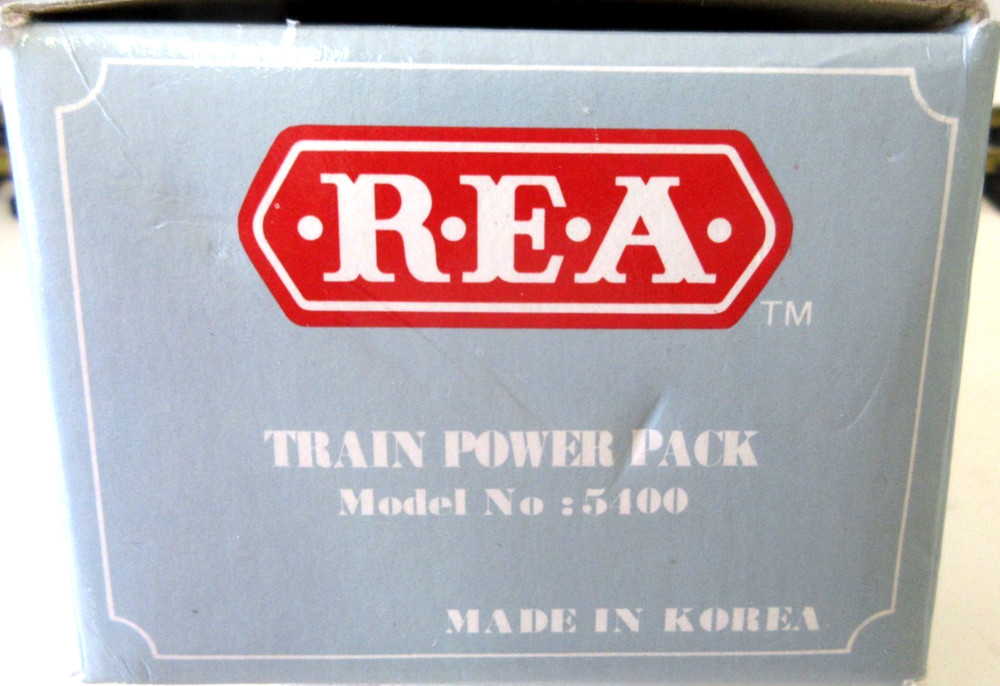REA MODEL-5400 Train Power Pack