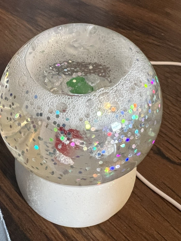 Mulit-colored Snowman SnowGlobe 3 Inches LED Lights
