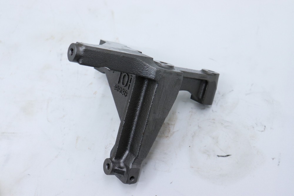 Cummins EGR Bracket 4993632