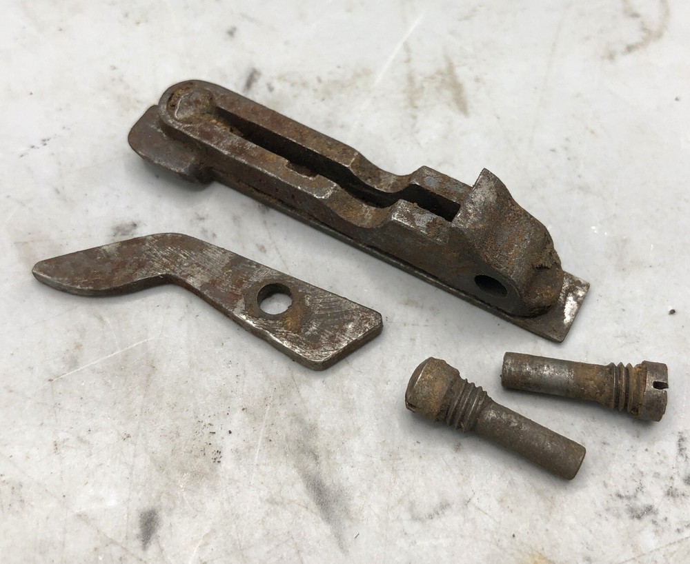 Japanese Arisaka Type 38 Ejector Box Bolt Stop Assembly
