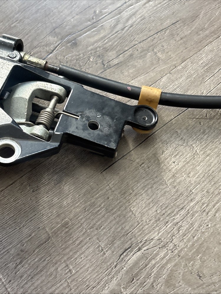 BMW E36 Convertible RIGHT Top Latch.