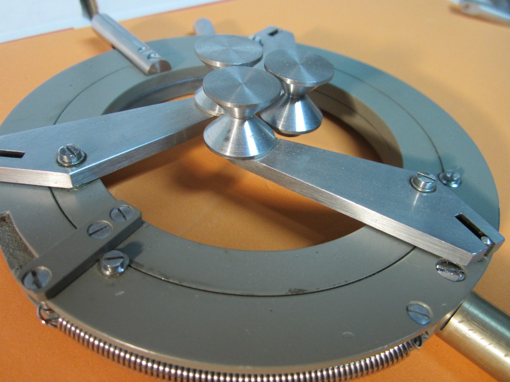 GONIOMETER PART X-RAY DIFFRACTION OR LASER OPTICS SAMPLE HOLDER BIN#16