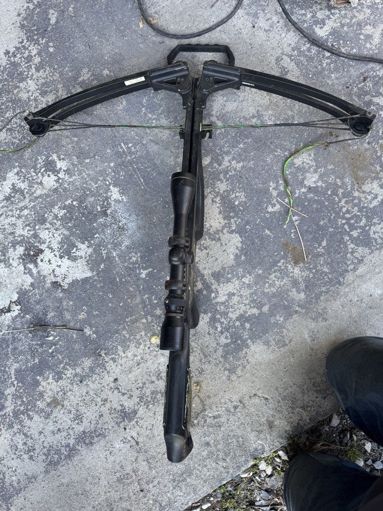 Vintage Barnett Jackal Crossbow & Tasco Scope *UNTESTED* Bad String