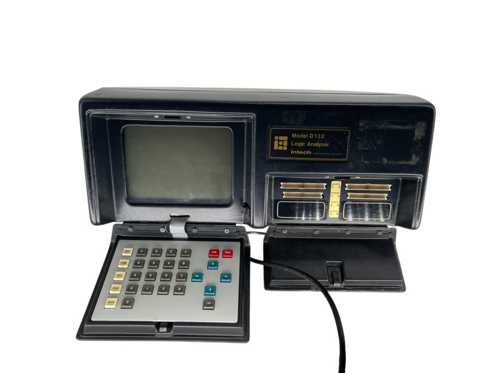 Intech Instruments Model D132 Logic Analyzer – Vintage Computer Terminal