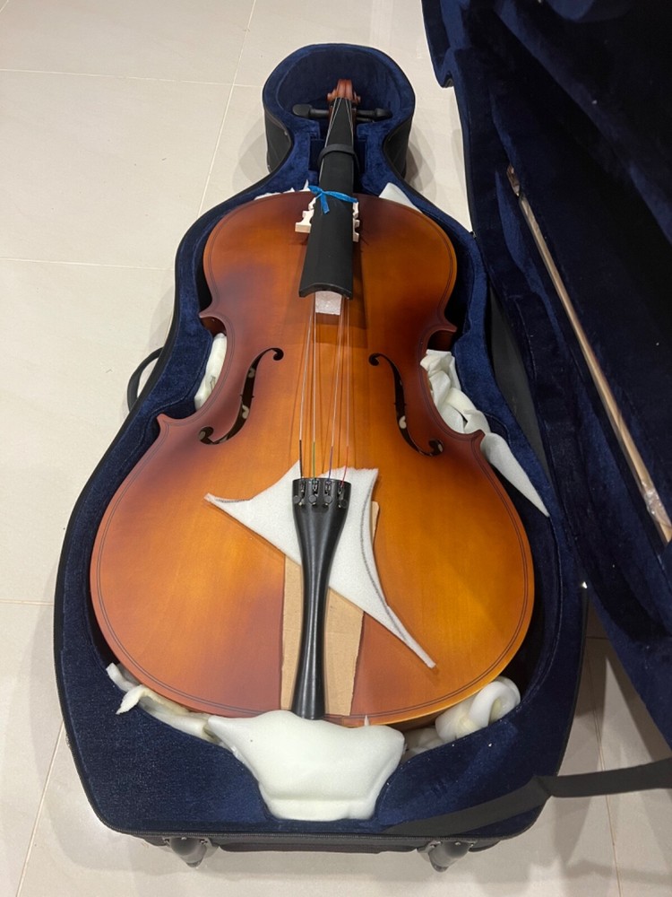 cello full size • FREE case • FREE bow