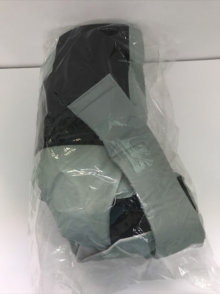 Molnlycke 1400123 Z-Flex Fluidized Heel Boot - Pair