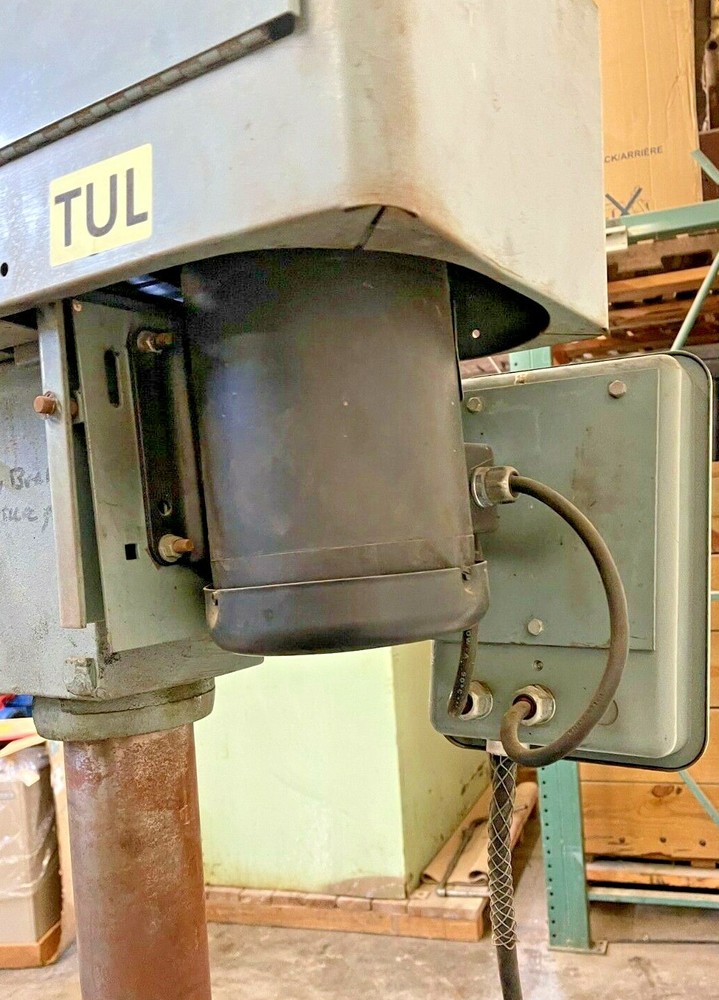 DELTA DRILL PRESS MODEL 20 70-290