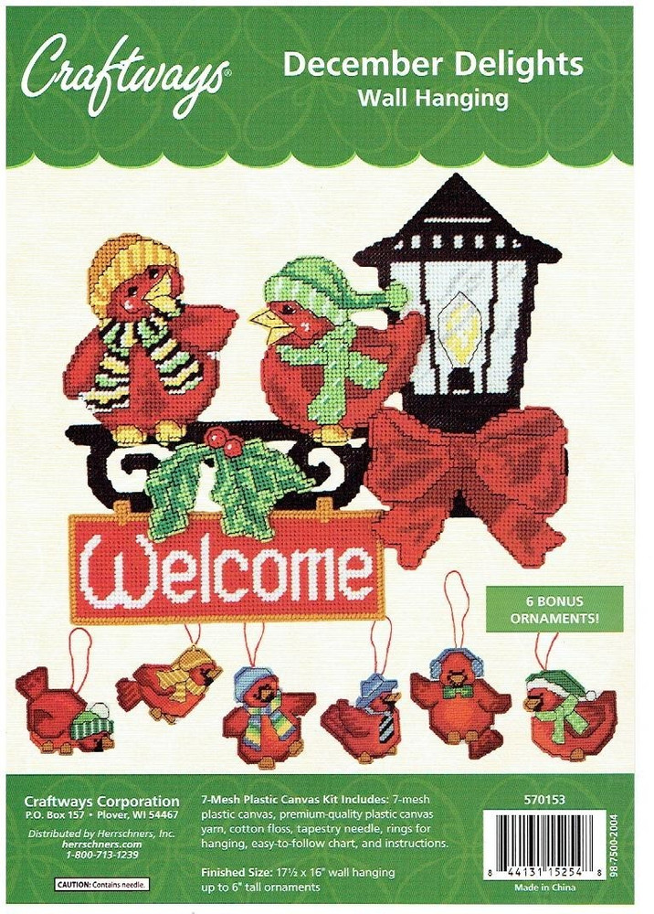 DECEMBER DELIGHTS WALL HANGING   plastic canvas  PATTERN (#TF0610)